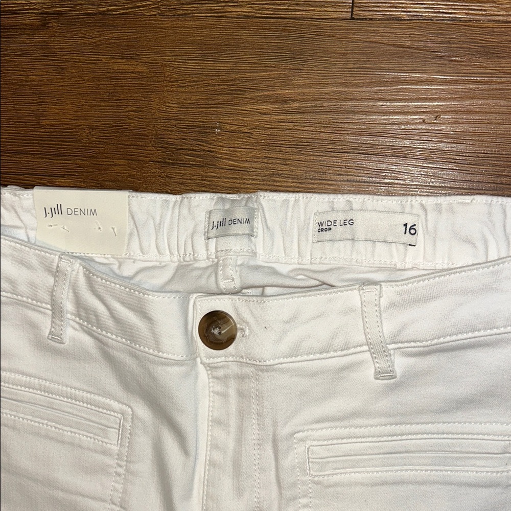J. Jill Wide-Leg Welt-Pocket Crops - Picture 5 of 8